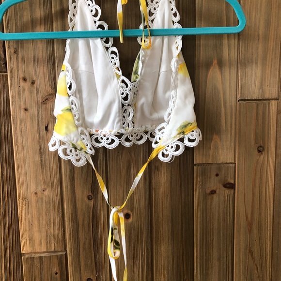 Two piece set - Picture 4 of 4